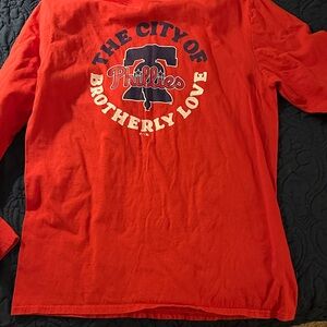 Fanatics Red Crew Neck Shirt